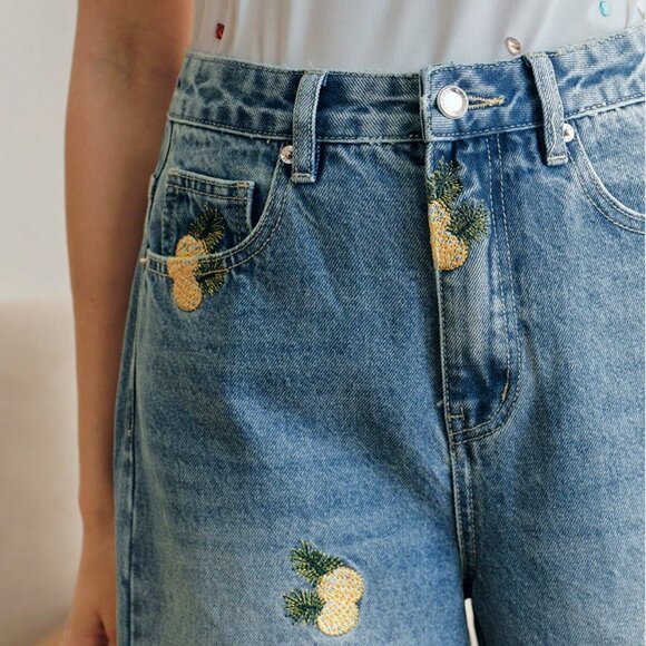 Blue Casual Women's Embroidered Loose Straight-Wide Leg Jeans with Pockets - Picture 8 of 8